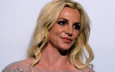 Britney Spears kể về tuổi trẻ u tối phải cạo đầu, bị cưỡng chế điều trị tâm thần