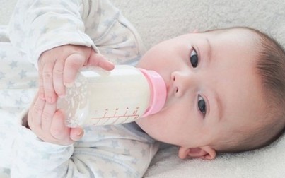Năm sai lầm mà 90% mẹ mắc khi dùng bình sữa cho con