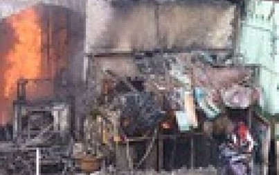 Cháy nhà ở Hà Nội, cả gia đình 4 người tử vong