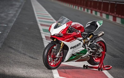 Ducati tung ra 'phiên bản cuối cùng' của dòng Panigale 1299