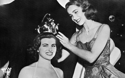 Tròn 64 năm vương miện Hoa hậu Hoàn vũ gọi tên nước Pháp