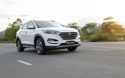 Hyundai ra mắt Tucson 2017 với ba phiên bản động cơ, giá từ 815 triệu đồng