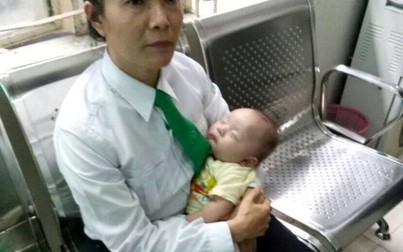 Bé trai 2 tháng tuổi bị bỏ rơi trên taxi ở Sài Gòn