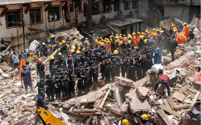 Sập nhà cao tầng ở Ấn Độ, 9 người chết, hàng chục người mắc kẹt