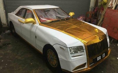 Rolls-Royce bằng giấy cúng rằm tháng 7 độc nhất vô nhị
