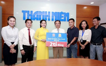 Kim Oanh trao tặng 2 tỷ đồng cho quỹ học bổng Nguyễn Thái Bình