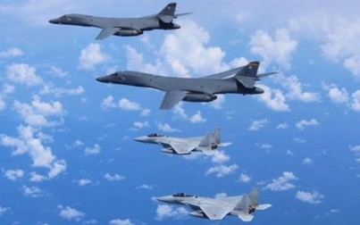 Mỹ điều máy bay ném bom tập trận cùng Nhật Bản sát sườn Triều Tiên