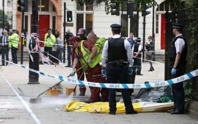 London vừa xảy ra vụ tấn công bằng dao làm 3 người chết và bị thương