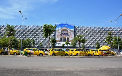 Giá giữ xe tại sân bay Tân Sơn Nhất, xe máy 10.000/ngày, ô tô cao nhất 150.000 đồng/lượt