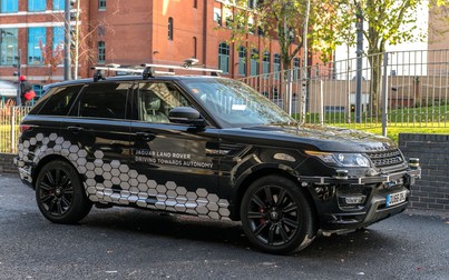 Jaguar Land Rover lần đầu thử nghiệm xe hơi tự lái tại Anh