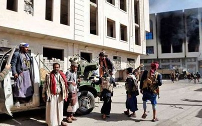 Saudi Arab tăng cường ném bom thủ đô Yemen sau khi phiến quân sát hại Tổng thống Saleh
