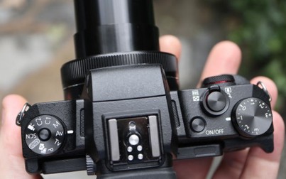 Sony, Canon và Fujifilm cạnh tranh mạnh phân khúc máy ảnh "nhỏ nhưng chất"