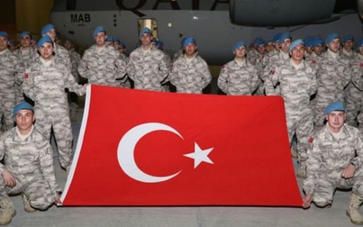 Thổ Nhĩ Kỳ gửi thêm quân tới Qatar