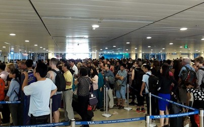 Sân bay Tân Sơn Nhất thêm đường lăn, tăng ki-ốt check-in, máy soi an ninh dịp Tết