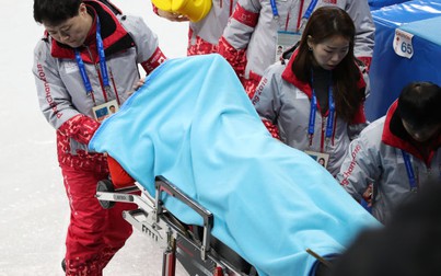 Lần đầu tiên tập trên sân băng Hàn Quốc, vận động viên Triều Tiên gặp nạn