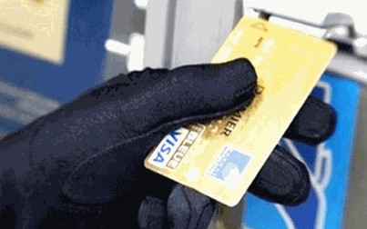 Hàng chục người bị đọc trộm thông tin thẻ ATM, mất hơn 1,5 tỉ đồng