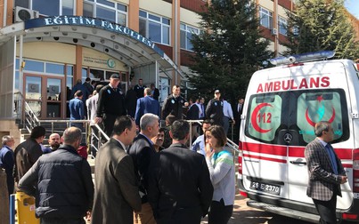 Bốn người bị bắn chết trong trường đại học ở Thổ Nhĩ Kỳ