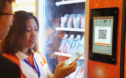 Có cần thẻ ATM nữa không khi các hãng công nghệ chạy đua thanh toán trên di động, đồng hồ?