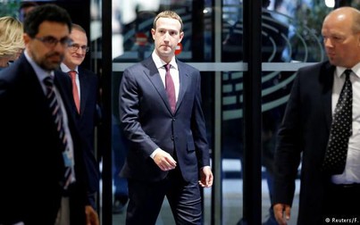 Ông chủ Facebook xin lỗi trước Nghị viện châu Âu sau vụ bê bối dữ liệu