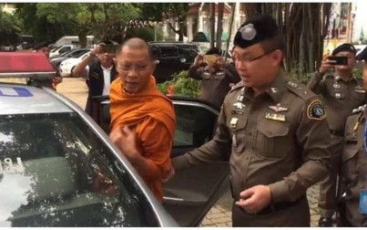 Thái Lan bắt giữ nhiều nhà sư do nghi ngờ biển thủ công quỹ
