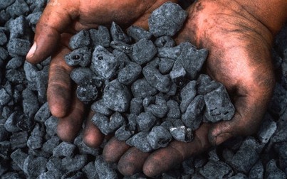 Giá than và khí gas chạm mức cao kỷ lục
