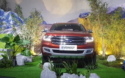 Ra mắt Ford Everest mới, thay toàn bộ động cơ, "ngập" công nghệ với giá từ 1,112 tỷ đồng