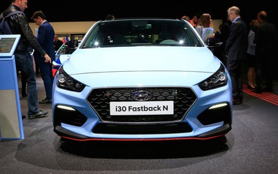 Hyundai gây chú ý tại triển lãm Paris với i30 Fastback N