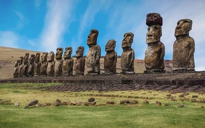Dân đảo Phục sinh đến Luân Đôn "đòi" lại pho tượng Moai nổi tiếng