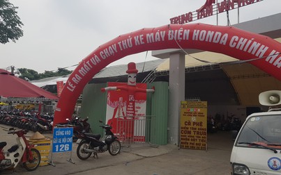 “Honda chính hãng” thử xe, khách Việt dáo dác, Honda Việt Nam... ngơ ngác