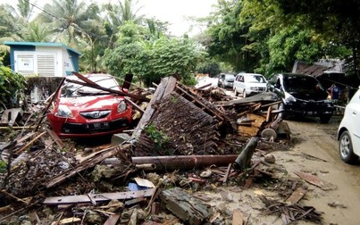 Indonesia hoang tàn sau vụ sóng thần khiến 169 người thiệt mạng, cả ngàn người bị thương