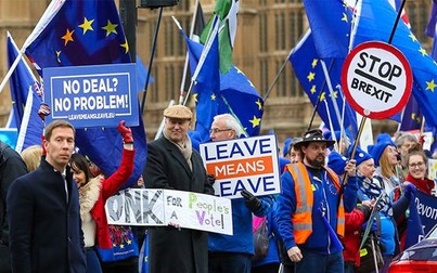 EU có thể làm gì để tránh Brexit "cứng"?