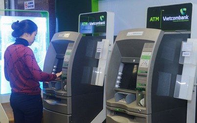 Đổi thẻ ATM làm bằng thẻ từ sang thẻ chip: Gánh nặng rất lớn cho các ngân hàng