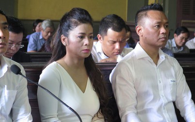 Tranh cãi gay gắt trong phiên xét xử vụ ly hôn vợ chồng "vua" cà phê Trung Nguyên
