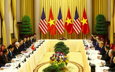 Tổng thống Donald Trump trao đổi gì với Tổng bí thư Nguyễn Phú Trọng tại Phủ Chủ tịch?