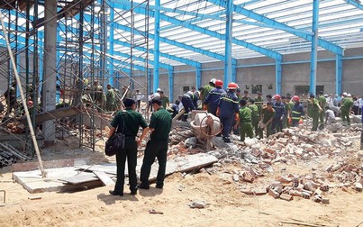 Sập công trình ở Vĩnh Long, 5 người tử vong tại chỗ