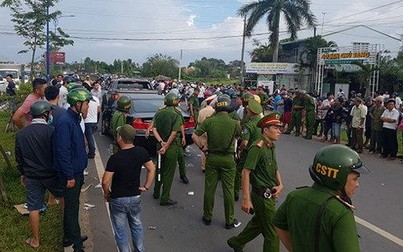 Tạm đình chỉ 2 trung tá cảnh sát bị giang hồ bao vây trên xe ở Đồng Nai