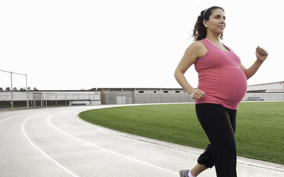 Phụ nữ mang thai muốn chạy bộ cần  lưu ý những gì?