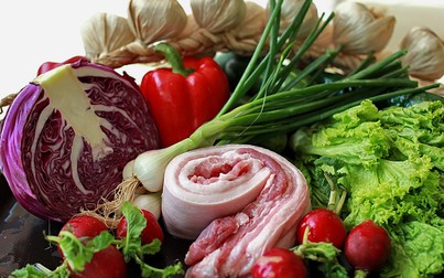 Giá thực phẩm ngày 31/7: Giá thịt heo tại siêu thị và chợ tăng nhẹ