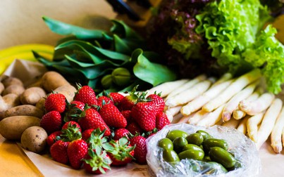 Giá thực phẩm ngày 7/8: Giá rau xanh vẫn ổn định tại chợ và siêu thị