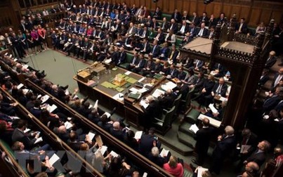 Thủ tướng Anh nhận 2 thất bại liên tiếp tại Hạ Viện