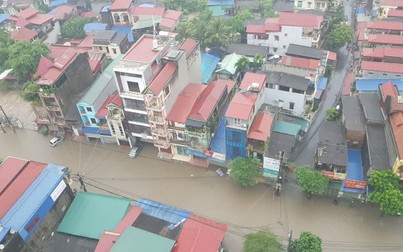 Thái Nguyên ngập trong biển nước do mưa lớn kéo dài
