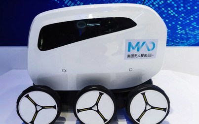 Nhật Bản và Trung Quốc có robot giao thức ăn đến trước cửa nhà