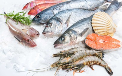 Giá thực phẩm ngày 16/10: Cá nục giảm 16.000 đồng/kg