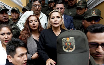 Chân dung nữ Tổng thống lâm thời Bolivia Jeanine Anez