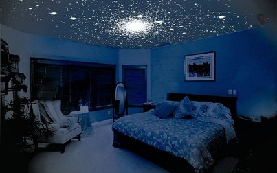 Phòng ngủ sẽ rộng hơn với cách trang trí dải ngân hà