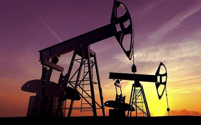 Giá dầu tăng hơn 1%, chạm đỉnh cao nhất 3 tháng