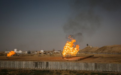 Giá dầu tăng mạnh sau cuộc không kích của Mỹ khiến tướng Iran thiệt mạng