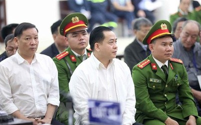 Xét xử hai nguyên lãnh đạo Đà Nẵng: Hai bị cáo xin thay đổi tội danh