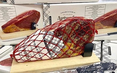 Đùi heo xông khói tiền triệu ồ ạt về Việt Nam