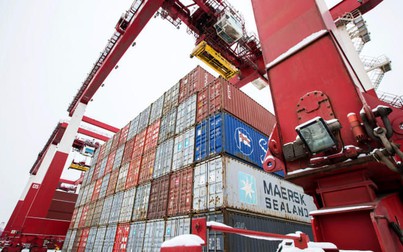 Xuất nhập khẩu bằng đồng USD của Trung Quốc vượt dự báo